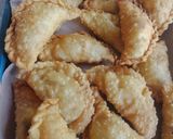 Foto langkah ke 4 dari resep Pastel Isi Rogout (1).