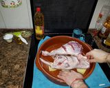 Foto del paso 3 de la receta: Piernas de cordero asadas al horno con patatas panaderas