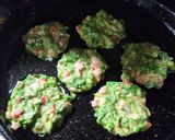 Foto del paso 3 de la receta: Torrejas de lechuga y jamón baja en calorías💃