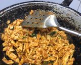 Foto langkah ke 3 dari resep 28. Ayam Suwir Bumbu Bali.