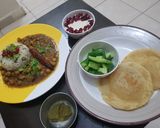 A picture of step 2 of Punjabi thali.