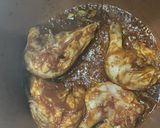 صورة لخطوة 3 من وصفة رز بخاري بالدجاج في قدر الضغط الكهربائي