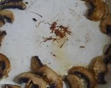 Foto del paso 4 de la receta: Arroz con azafrán y hongos (tipo risotto)