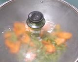 Foto langkah ke 3 dari resep Tumis buncis wortel.