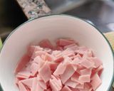 A picture of step 1 of Ham Egg Fried Rice.