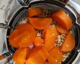 Hình bước làm 2 của món Sữa cà rốt + yến mạch + hạt điều 🥕🥕🥕