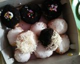 Foto langkah ke 9 dari resep Donat isi nanas madu ceria.
