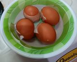 Foto langkah ke 2 dari resep Semur Daging Sapi, Telur dan Kentang.
