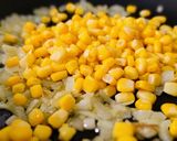 🍚Tonhalas rizses,,rongálás" 15 - perces vacsora 🐟 recept fázis 2 fotója