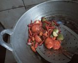 Foto langkah ke 4 dari resep Sambal Tomat Belimbing Wuluh.