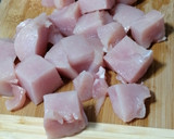 Foto del paso 1 de la receta: Pollo guisado con verduras