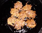 A picture of step 2 of Punjabi Thunder Onion Pakoras (fritters).
