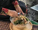 Gambar langkah 7 resipi Kerabu Pucuk Paku.