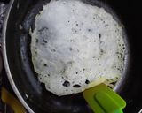 A picture of step 3 of Neer dosa.