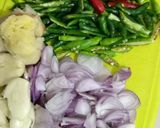 Foto langkah ke 1 dari resep Tauco cumi Rame rame.