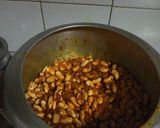 A picture of step 16 of Dhaba Style Rajma Masala.