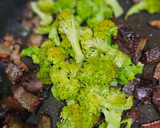 Foto del paso 4 de la receta: Timbal de brócoli, morcilla y Guanciale