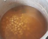 Foto del paso 1 de la receta: Garbanzos al sofrito con carne de res enlatada