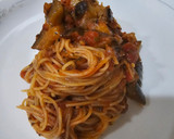 Foto del paso 6 de la receta: Capelini en salsa de berenjena y tomate