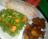 Carrot Rice, Fried Plantain, Letuce Salad Wid Beef Saucematakin girki8 hoto