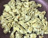 A picture of step 10 of Schezwan Egg Sausage Noodles.