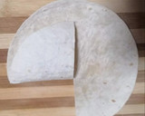Foto del paso 1 de la receta: Tortillas wraps hack de jamón serrano (quesadilla)