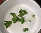 Foto del paso 3 de la receta: Papas rústicas en microondas 👌