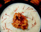 स्वादिष्ट अखरोट खीर विद केसर(Swadist akhrot kheer with kesar recipe in Hindi) रेसिपी चरण 3 फोटो