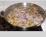 Foto del paso 18 de la receta: Puntilla con alcachofas y ajos tiernos