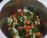 A picture of step 3 of Healthy Vegetable soup.