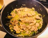 A picture of step 4 of Ndengu & chicken stew.