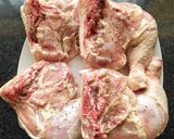 Foto del paso 2 de la receta: Traseros de pollo al horno con verduritas
