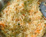 Foto langkah ke 2 dari resep Lumpia Bihun Sayur.
