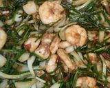 Foto langkah ke 7 dari resep Tumis bawang rambut udang.