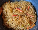 Foto langkah ke 4 dari resep Bihun Kecap.