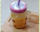 A picture of step 3 of Mango shake.
