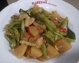 Foto langkah ke 4 dari resep Oseng kikil sapi buncis.
