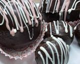 A picture of step 7 of Hot Chocolate Bombs.