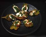Palak Pakoda Chaat recipe step 3 photo