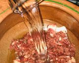 A picture of step 1 of Qeema fry.