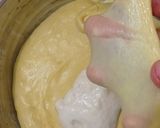 Foto langkah ke 2 dari resep Kunyit Jinten Hitam Italian Herbs Cheese Sourdough Bread.