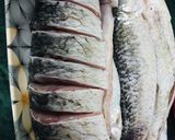 A picture of step 1 of Fried fish.