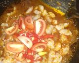 Foto langkah ke 5 dari resep Tumis pare udang.