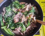 茼蒿炒豬舌豬耳朵的食譜步驟2照片
