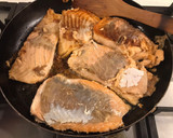Foto del paso 4 de la receta: Guiso de verduras con salmón a la plancha