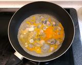 A picture of step 4 of Oyster Omelet.