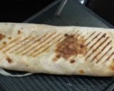 A picture of step 8 of Fusion vegetable wraps.