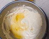 Foto langkah ke 4 dari resep Marmer Cake 2 Telur (Ekonomis, Lembut, Anti Seret).