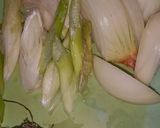 Foto langkah ke 1 dari resep Seafood saus padang.