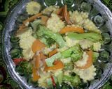 Foto langkah ke 4 dari resep Tumis putren brokoli.